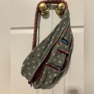 Kavu - Owl sling bag